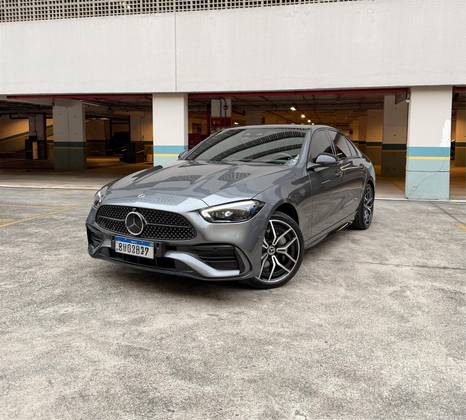 MERCEDES-BENZ C 300 2.0 EQ BOOST HÍBRIDO AMG LINE 9G-TRONIC